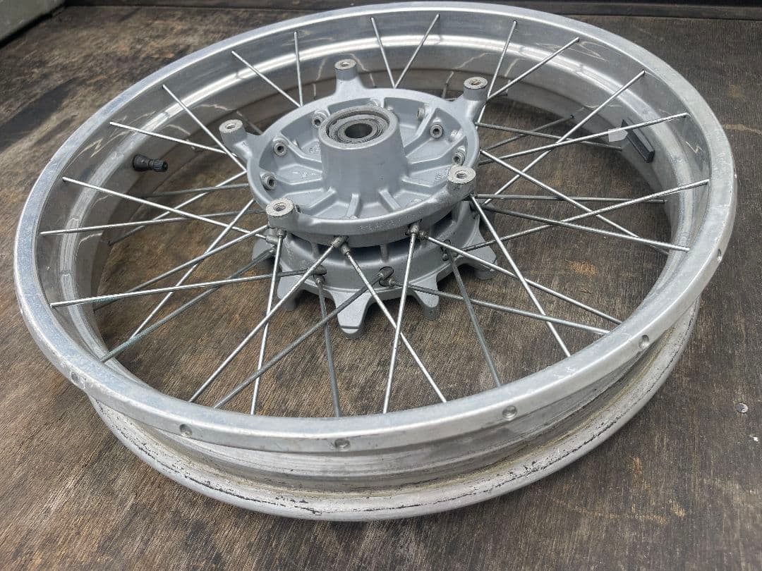 ☆R1100GS☆フロントホイール