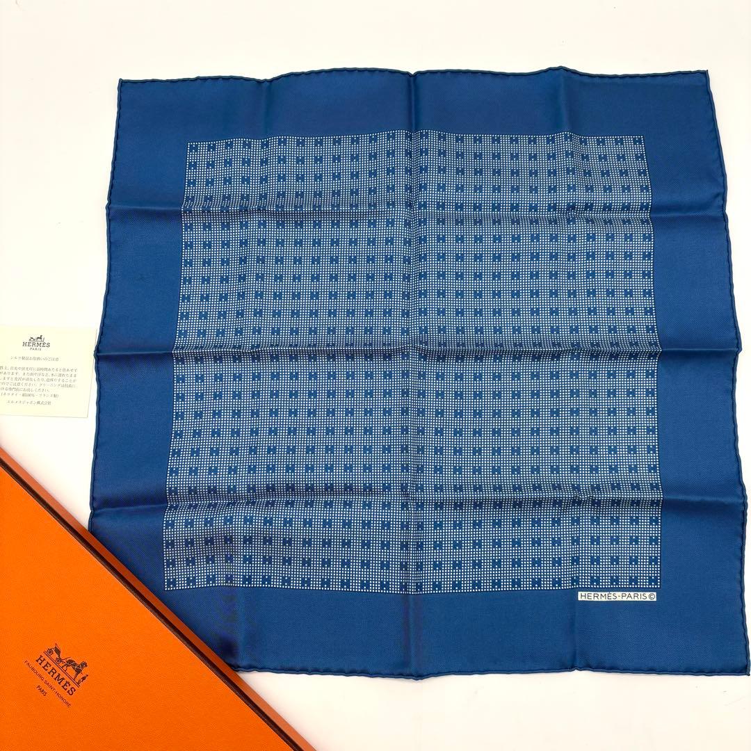 【未使用保管品 タグ付き】エルメス ファソネ ネクタイ H総柄 ハンカチ付 青
