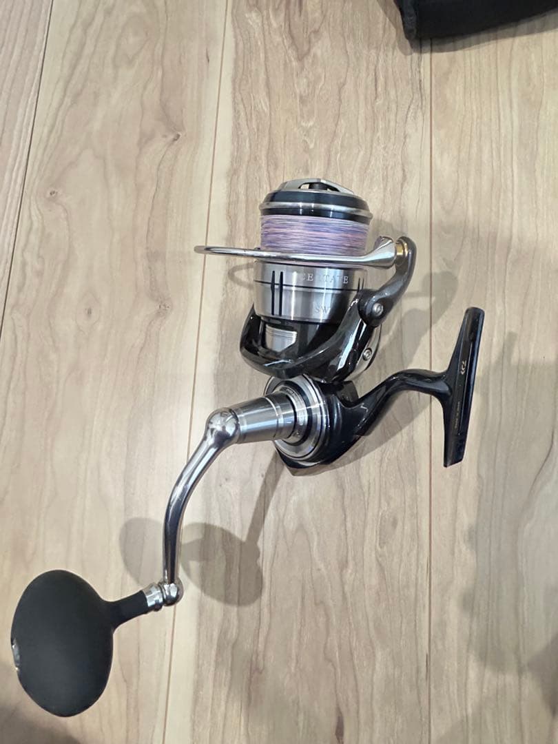 Daiwa 20セルテート　8000-H スピニングリール