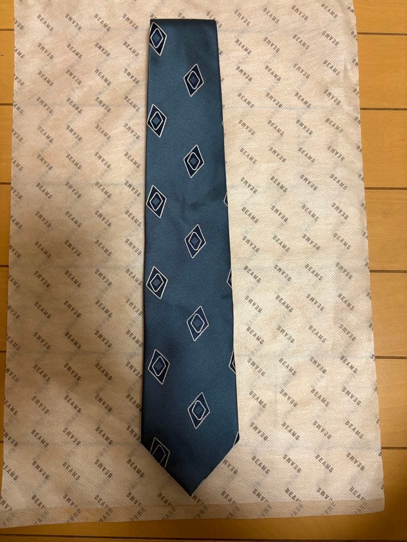 ビームスＦ　ホリデーアンドブラウン