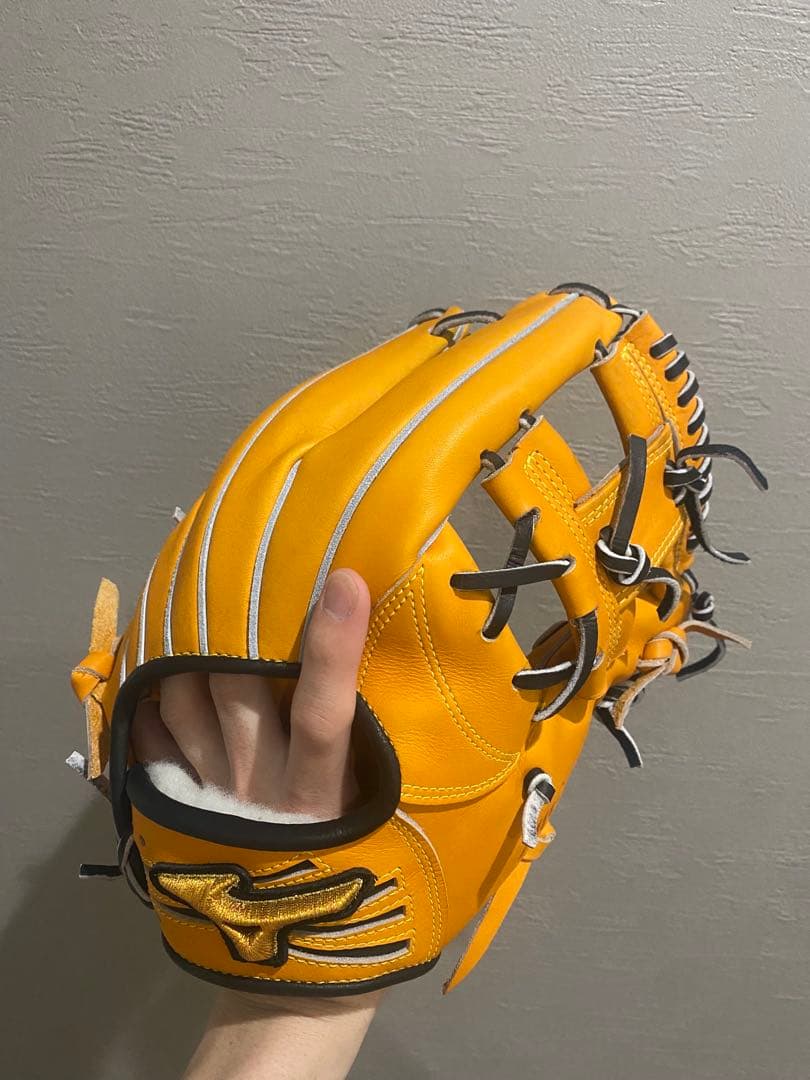 ミズノプロ　未使用　型付け済み　軟式グラブ