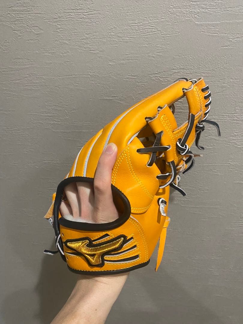 ミズノプロ　未使用　型付け済み　軟式グラブ