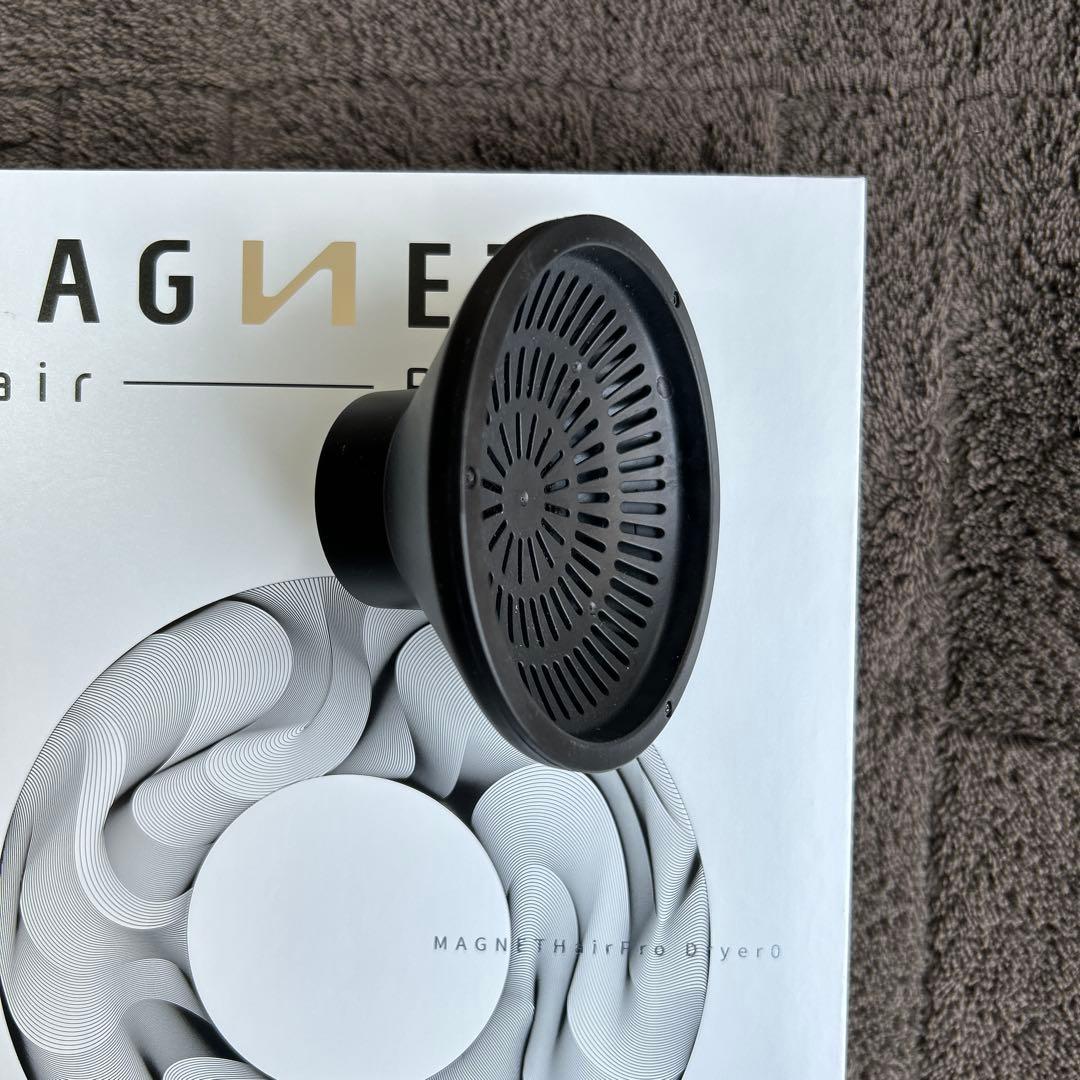 MAGNET Hair Pro WHITE+ ドライヤー