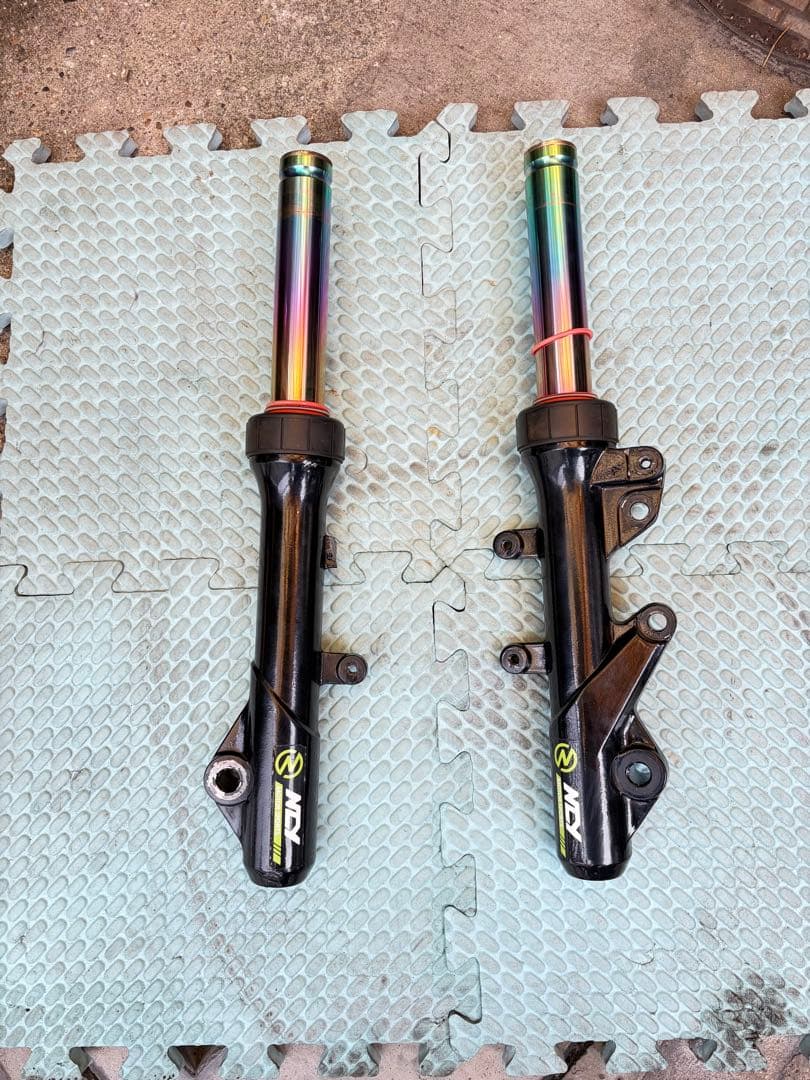 NCY フロントフォーク シグナスx4型5型チタンカラー