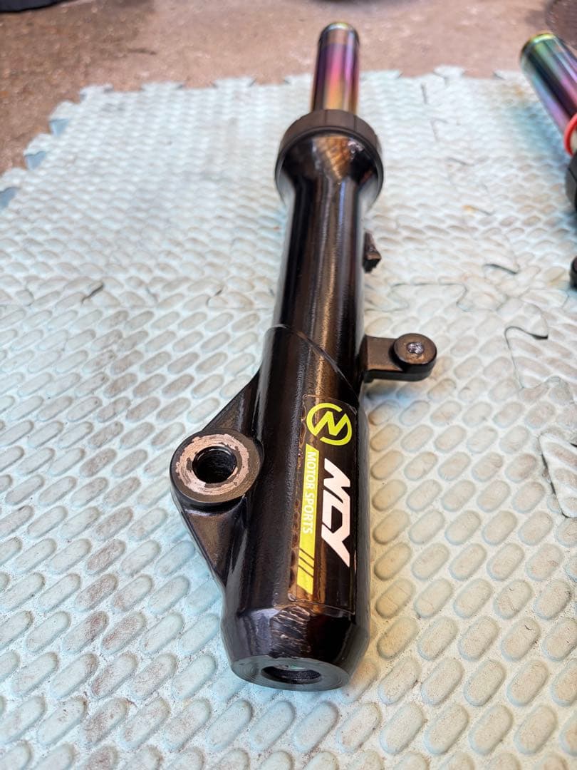 NCY フロントフォーク シグナスx4型5型チタンカラー