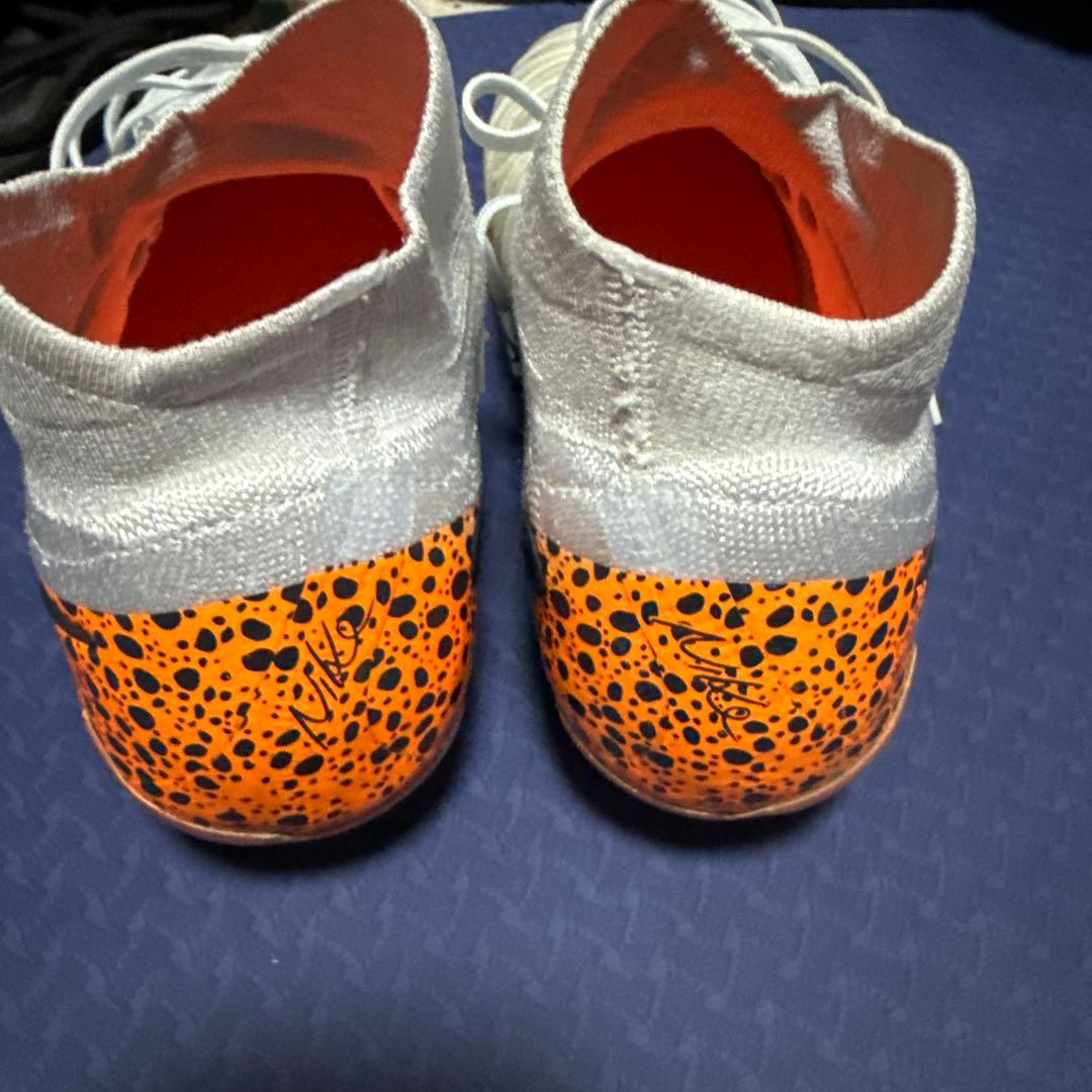 ナイキ ファントム GX 2 エリート エレクトリック　28センチ