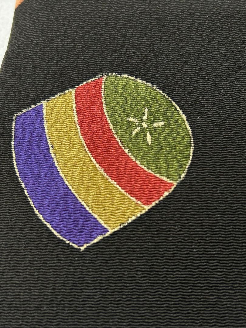 raindrop様御専用　名古屋帯 黒色　縮緬地　化粧道具　花　金彩