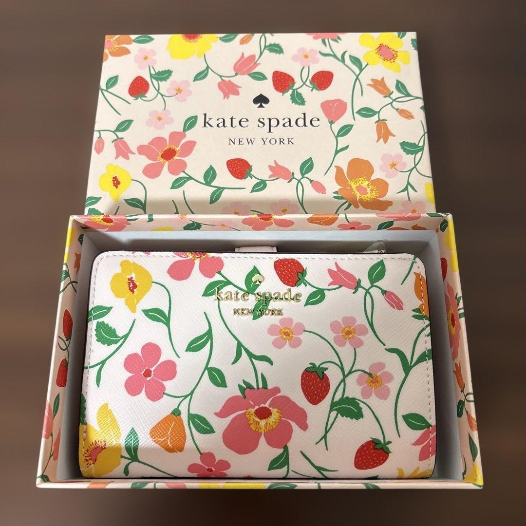 ケイトスペードニューヨーク 二つ折り財布 花柄 ウォレット　未使用