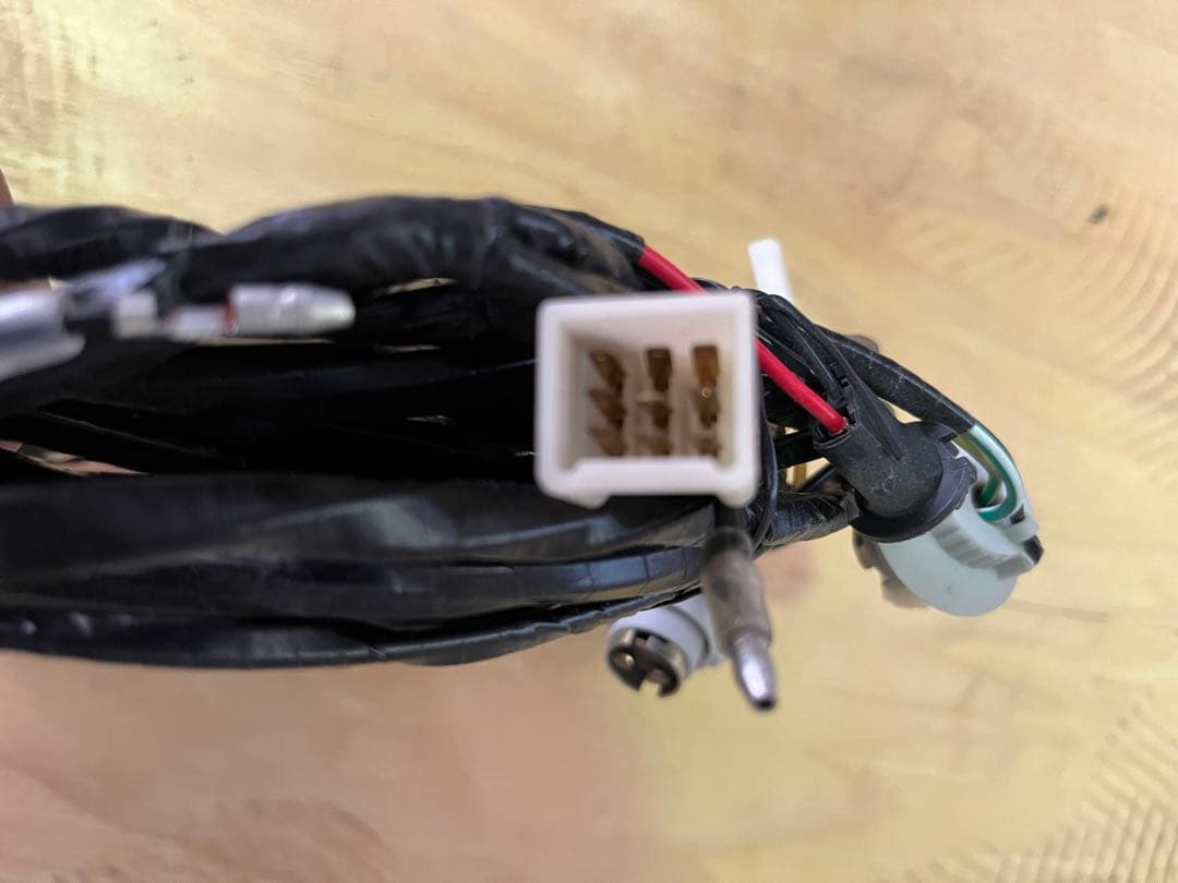 ハコスカ　リヤ配線