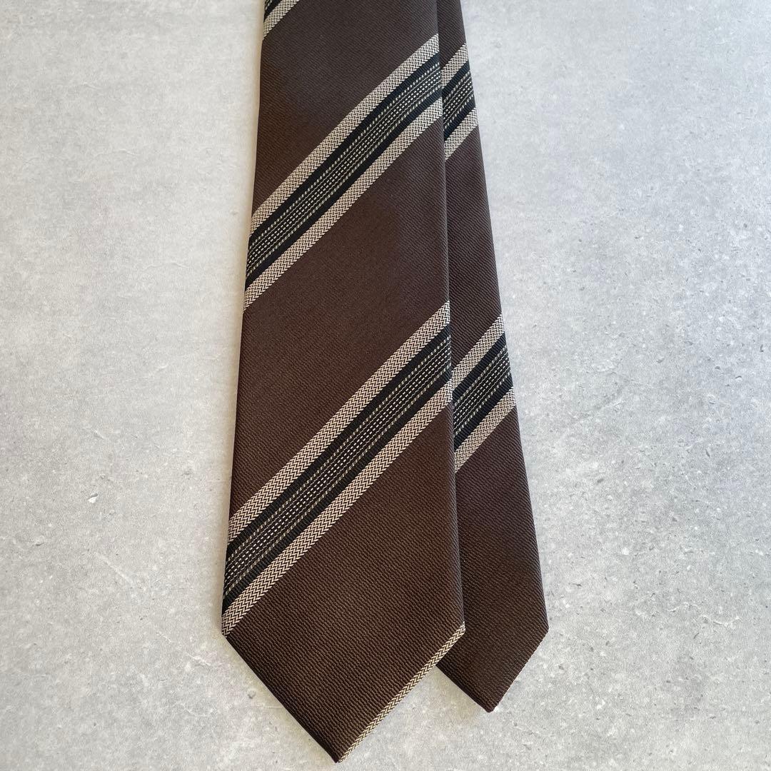 25年秋冬新作Holiday&Brownホリデー&ブラウン　ワイドストライプタイ