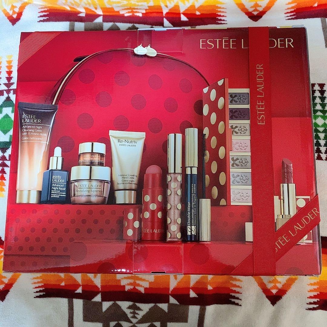 ESTEE LAUDER 2025 ホリデースペシャルセット