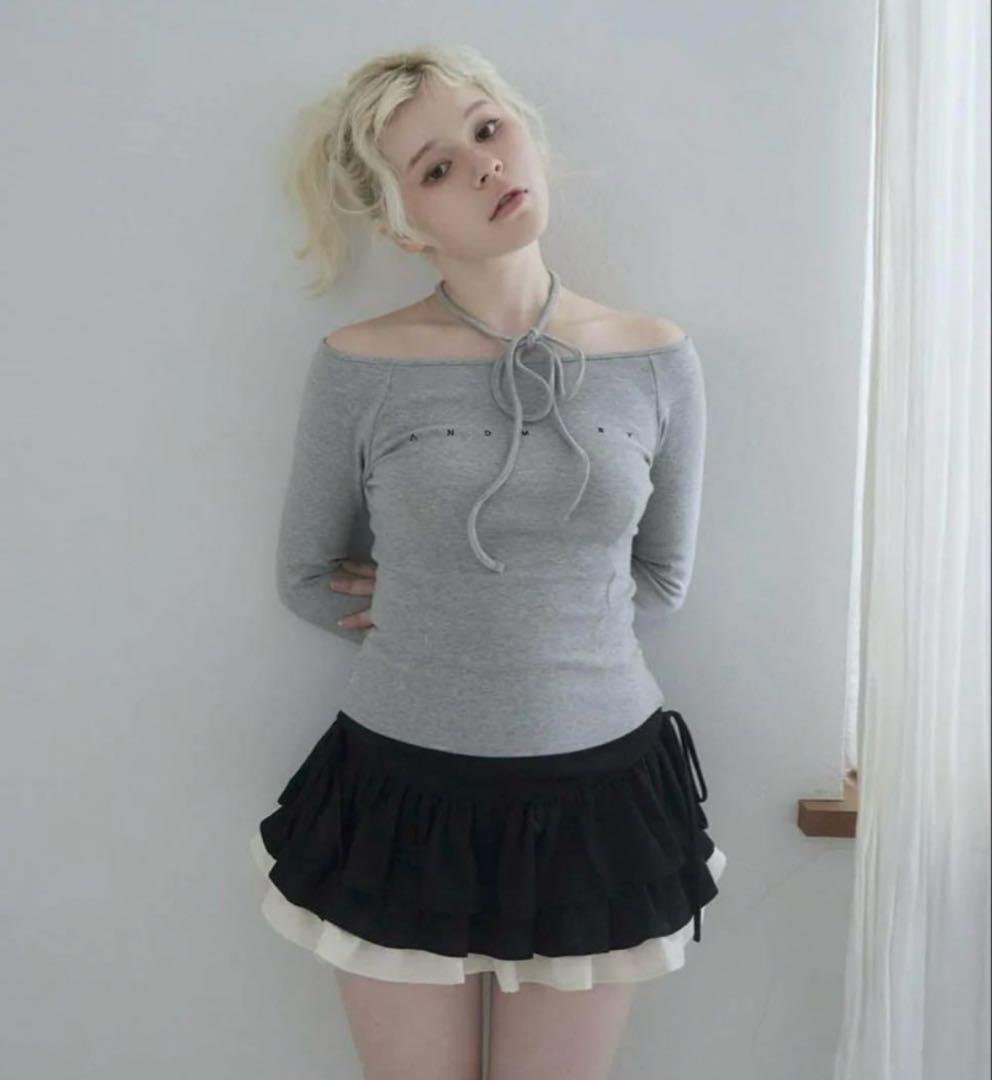 トップス andmary Mary logo choker tops