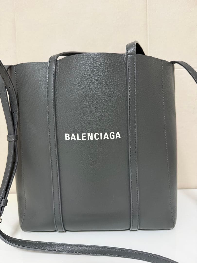 BALENCIAGA グレー トートバッグ