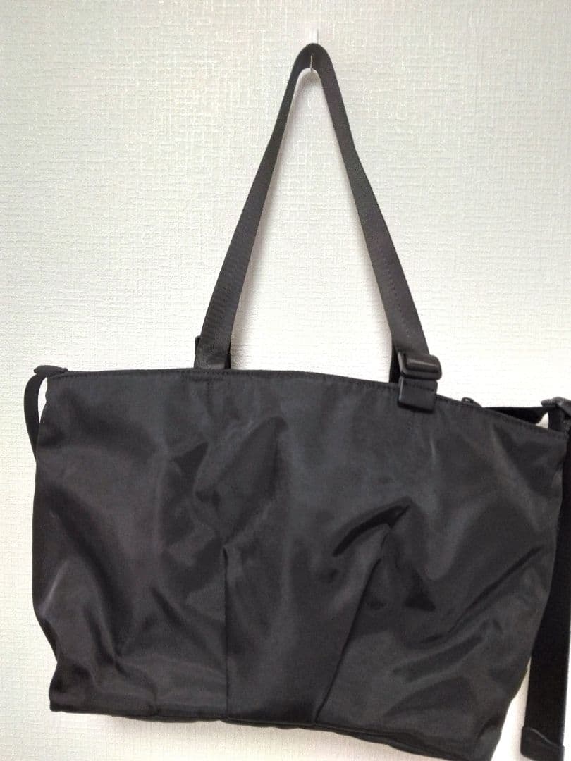 イアパピヨネ《インフルエンサーouchi企画》　アジャスタートートバッグ 横型