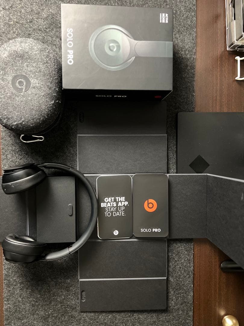ま*様 ぽ*う様 Beats Solo Pro ワイヤレスヘッドホン