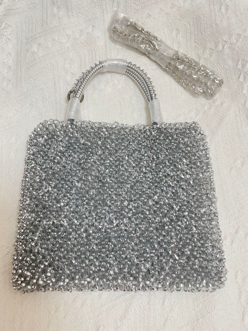 さっチャンさまの専用ページ　アンテプリマ風 ビーズ　パーティーバッグ　シルバー