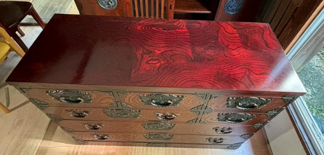 美品　岩谷堂箪笥　桜2号　欅材　漆塗り　和箪笥　古家具　インテリア　収納箪笥