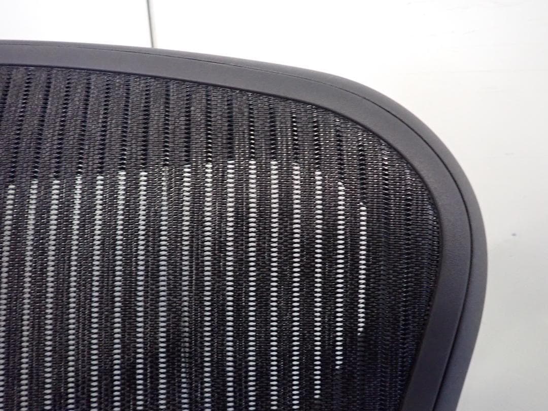 ハーマンミラー アーロンチェア　クラシックフル装備　Bサイズ