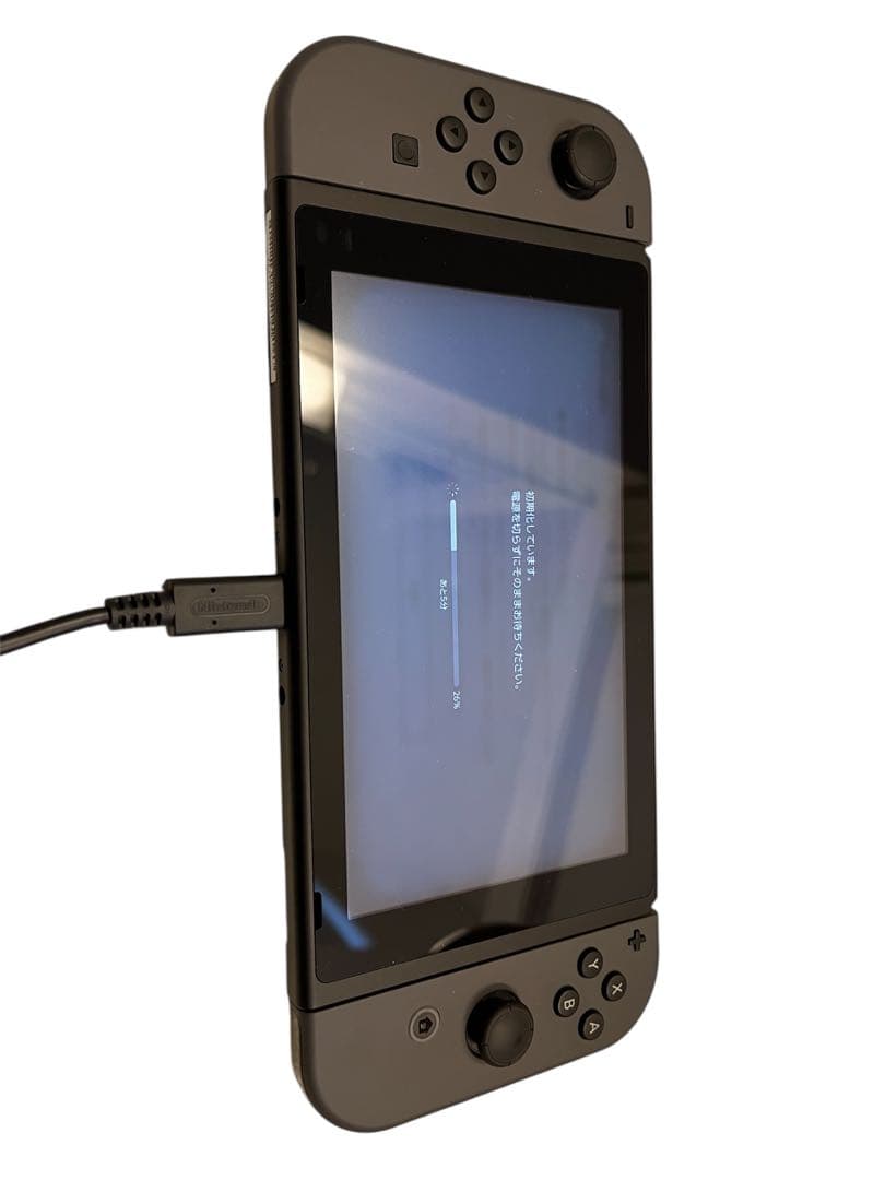 【極美品】Nintendo Switch 本体 グレー　強化ガラスフィルム付き