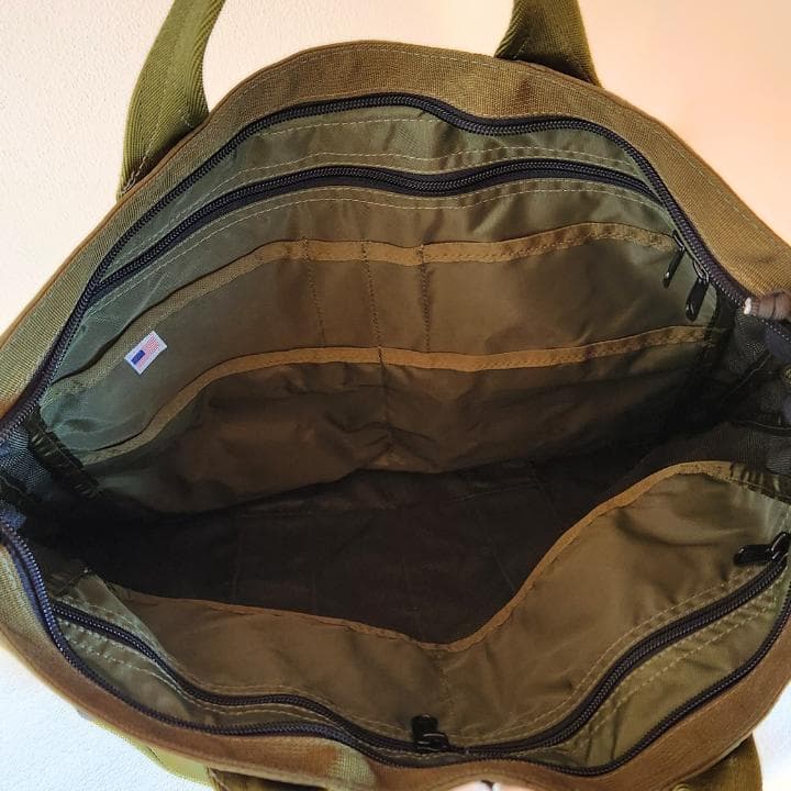 【zak】BRIEFING ステルス（初期型）カーキ ヘルメットバッグ