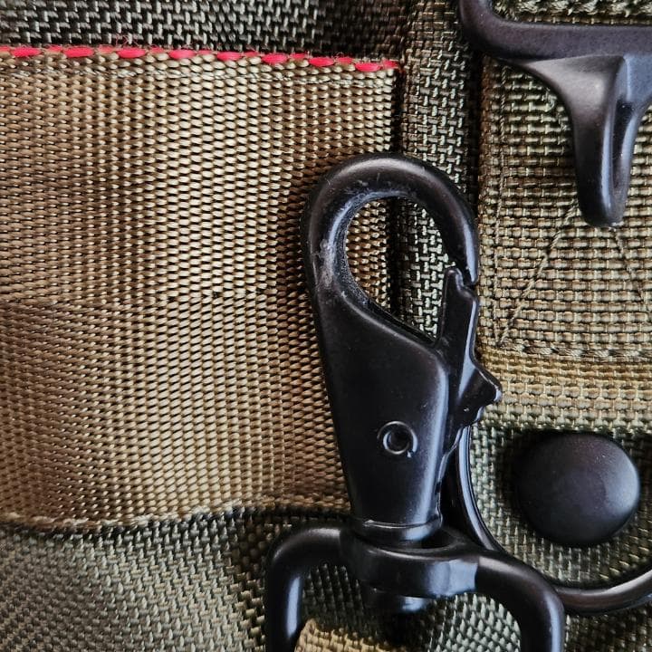 【zak】BRIEFING ステルス（初期型）カーキ ヘルメットバッグ