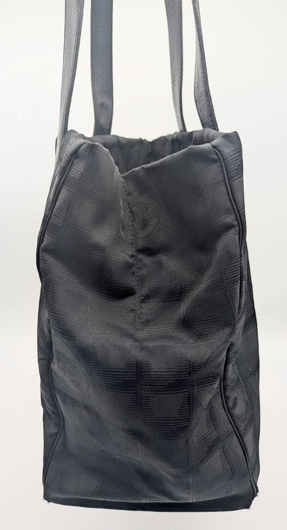 シャネル Chanel ニュートラベルライン トートバッグ ブラック 正規品
