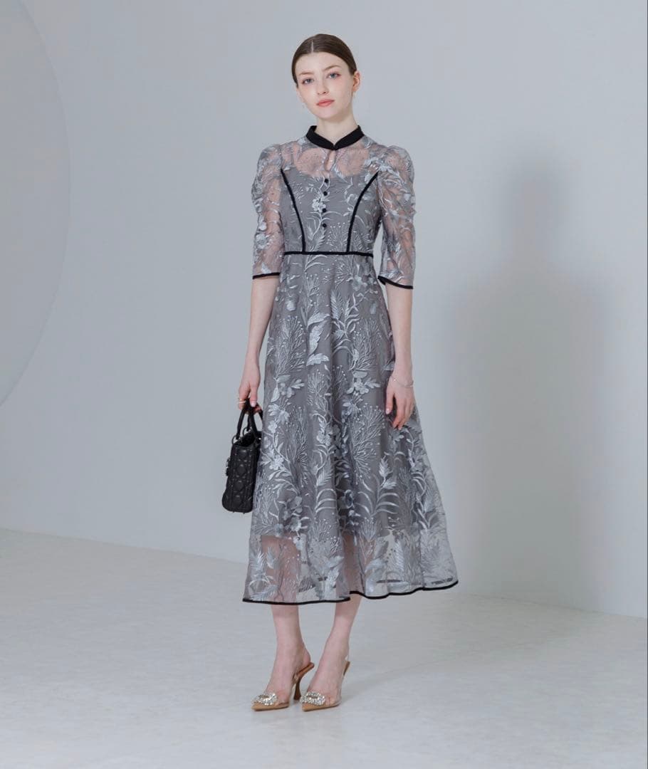 【LEJA】花柄刺繍レースチュールパフスリーブウエストマークワンピース/S