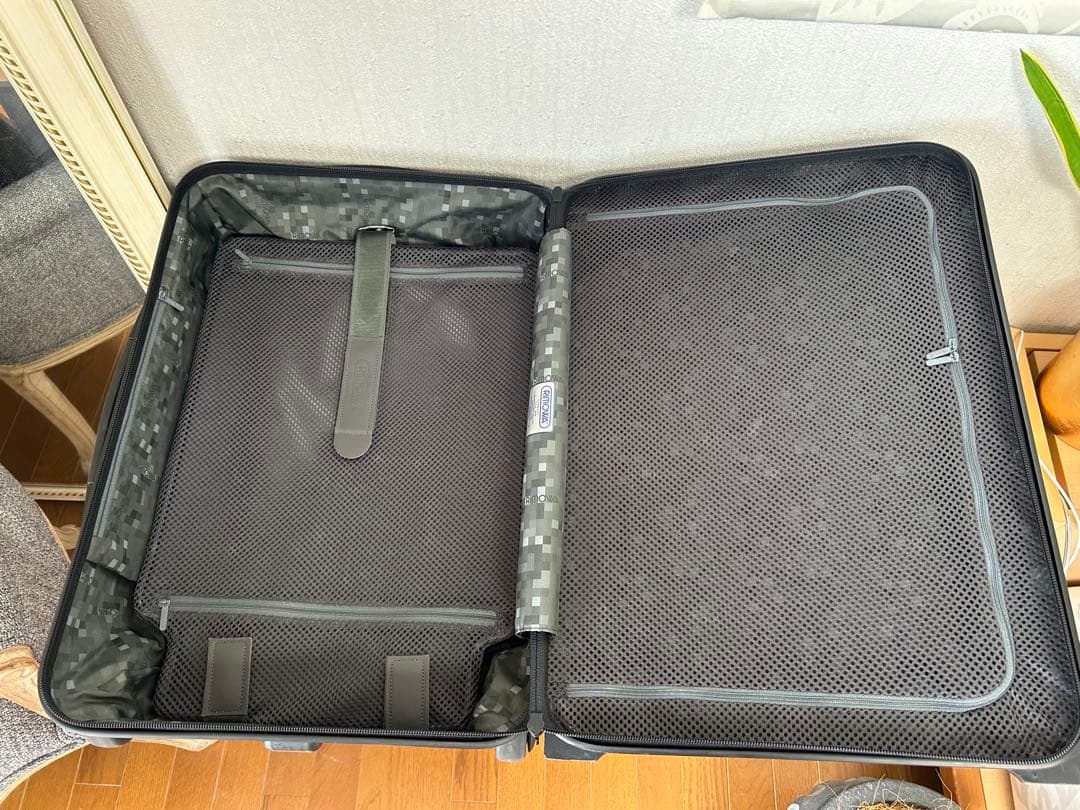 RIMOWA サルサ 機内持込みサイズ 2輪 スーツケース