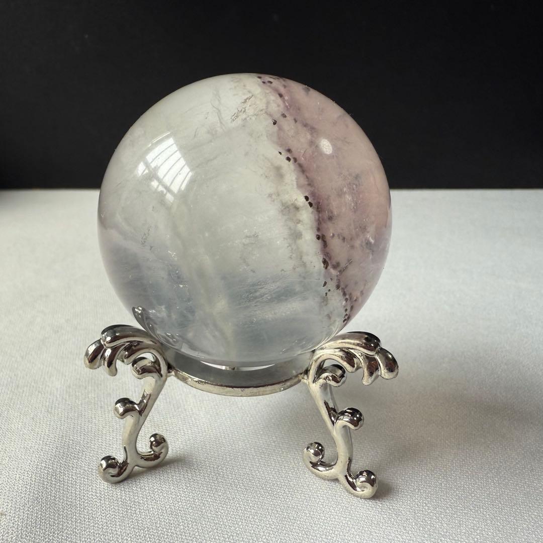 天然石パイライト共生フローライトのスフィア　丸玉　置物NO.020615