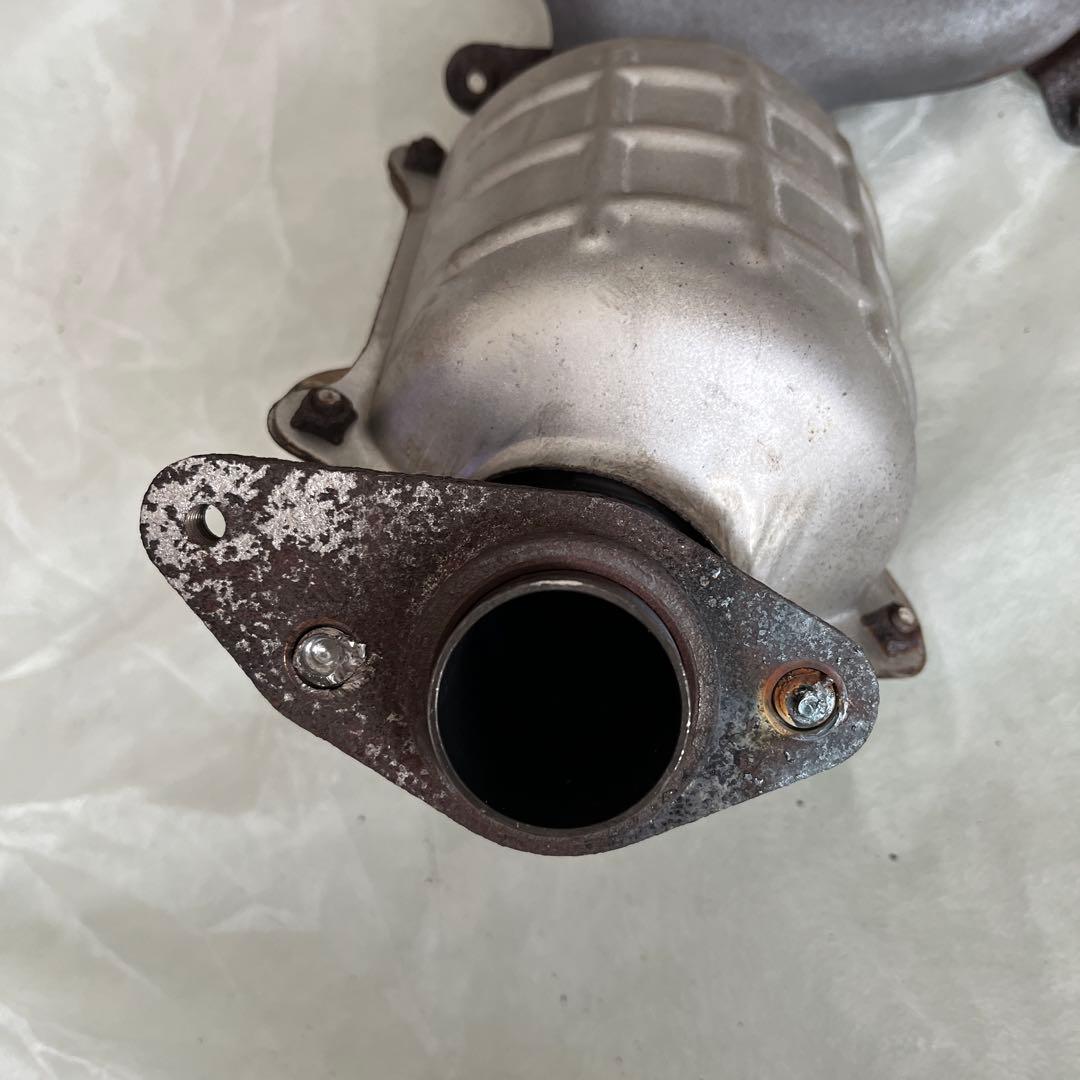 スズキ　ラパン　触媒