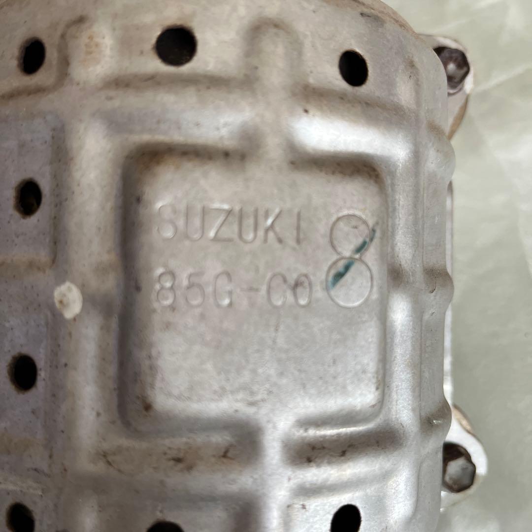 スズキ　ラパン　触媒