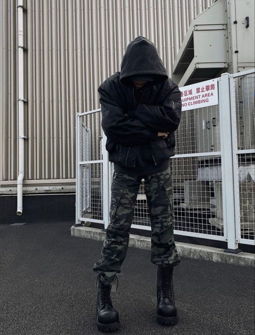 伊津みきお　厚底ブーツ　ロングブーツ　アトムブーツ　モードストリート