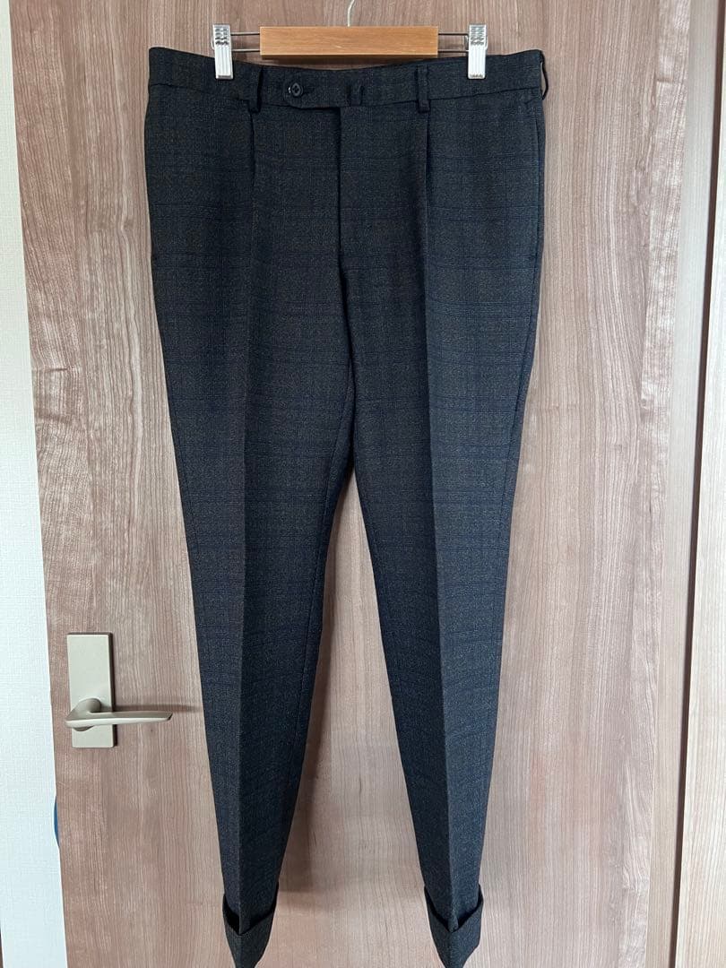 BEAMS Ｆ　スリーピーススーツ　カルロ・バルベラ