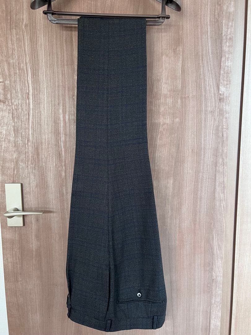 BEAMS Ｆ　スリーピーススーツ　カルロ・バルベラ