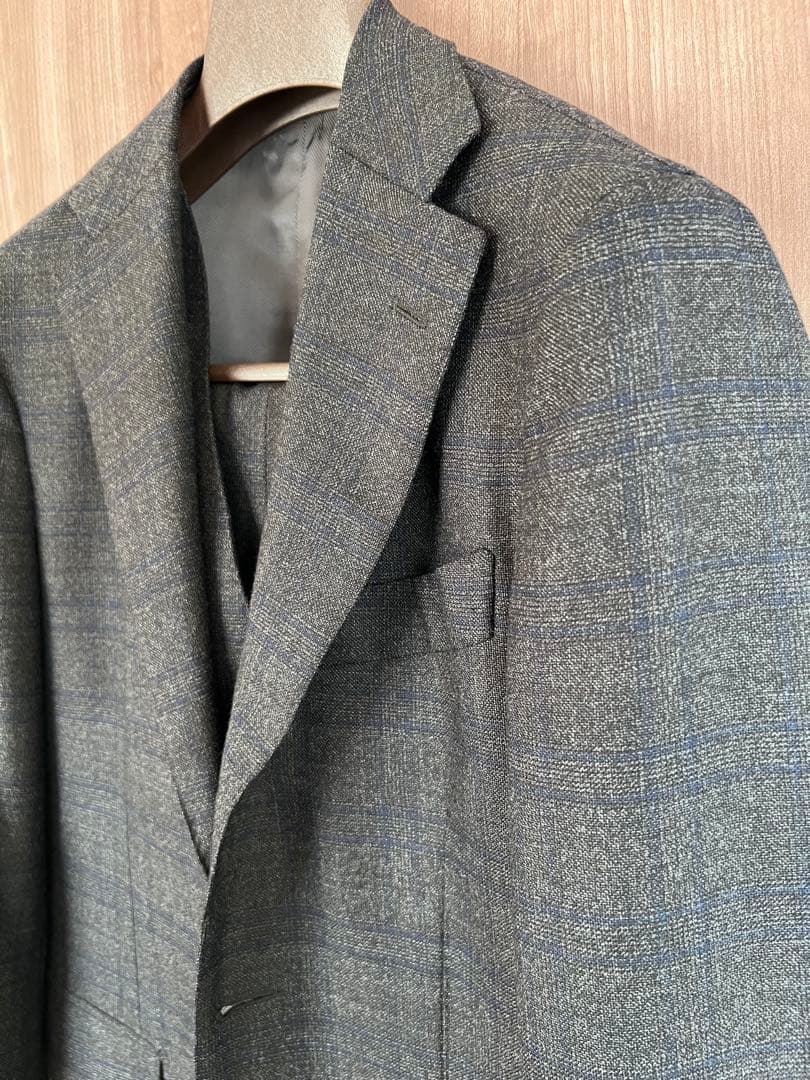 BEAMS Ｆ　スリーピーススーツ　カルロ・バルベラ