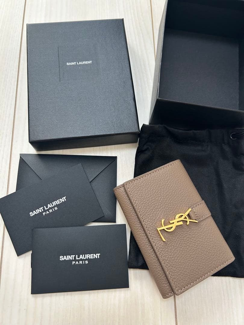 【新品未使用】SAINT LAURENT ブラウンベージュキーケース