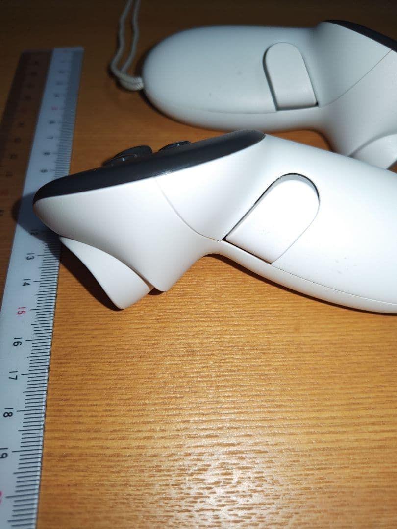 メタクエスト3S　コントローラー