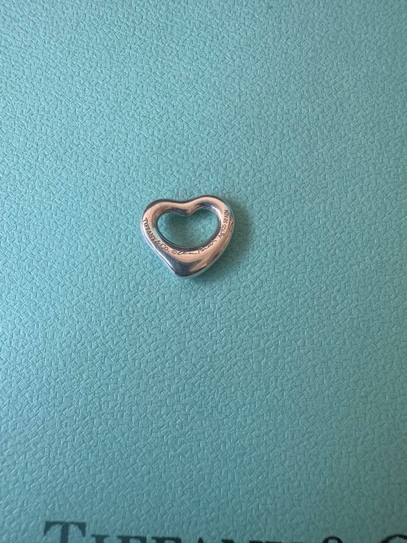 現行品　極美品ティファニー オープンハート ペンダント11mm