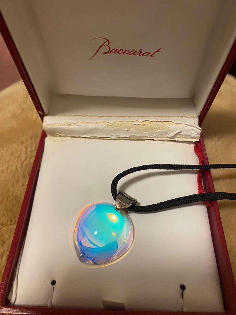 早いもの勝！最終値バカラ　美品　プシデリック　ネックレス　オーロラ　シルバー