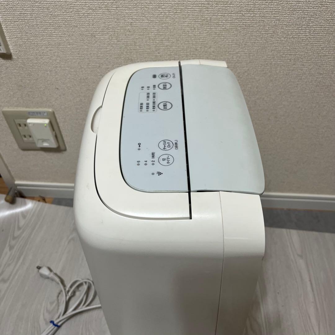 【動作良好】シャープ 衣類乾燥除湿機 CV-J71-W プラズマクラスター