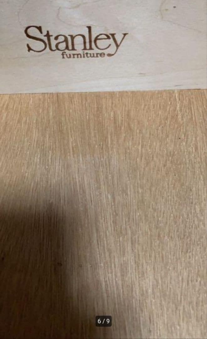 スタンレー社 飾り棚 アンティーク風棚　リビングボード