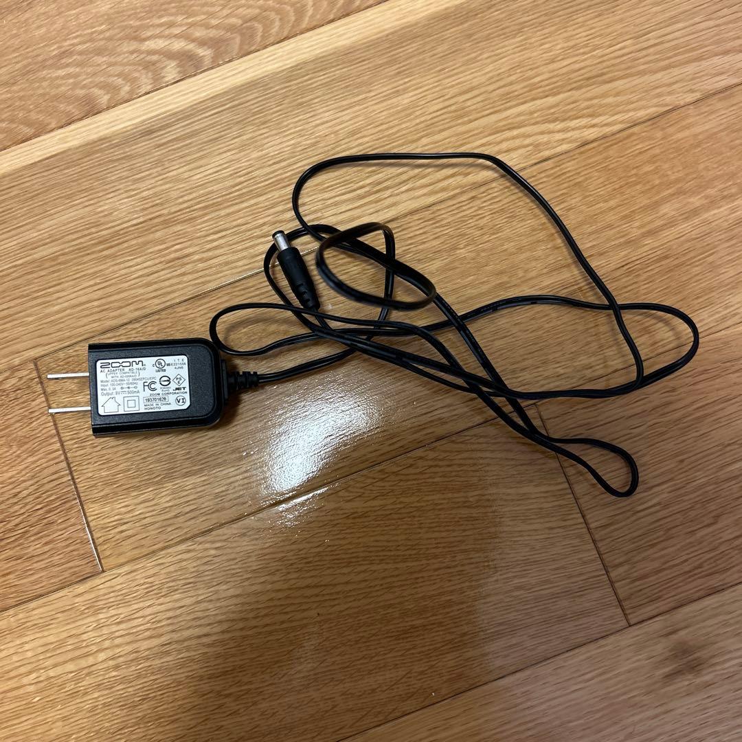 ZOOM B3n マルチエフェクター ACアダプター付き
