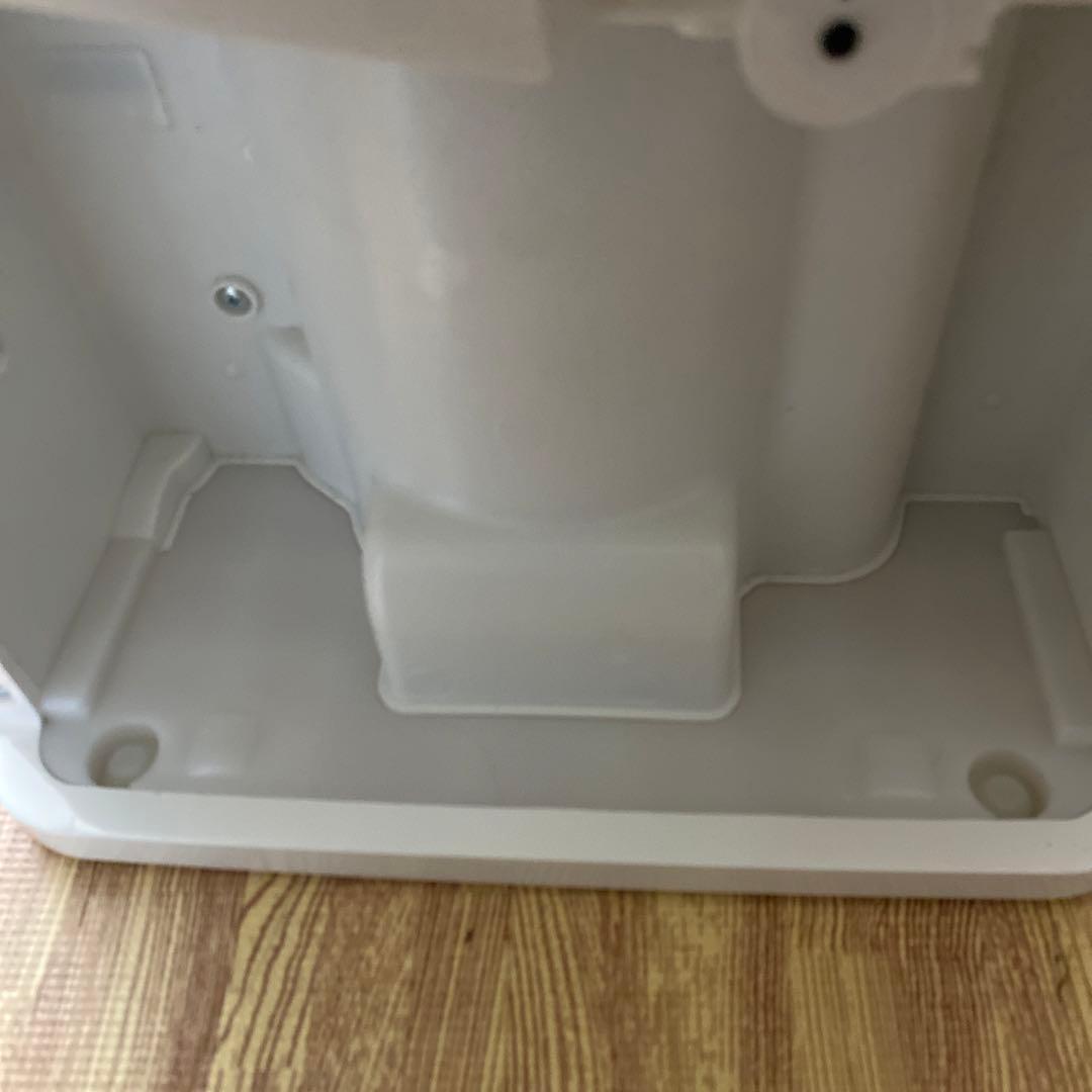 除湿機 DCE-6515 コンプレッサー式　2022年製