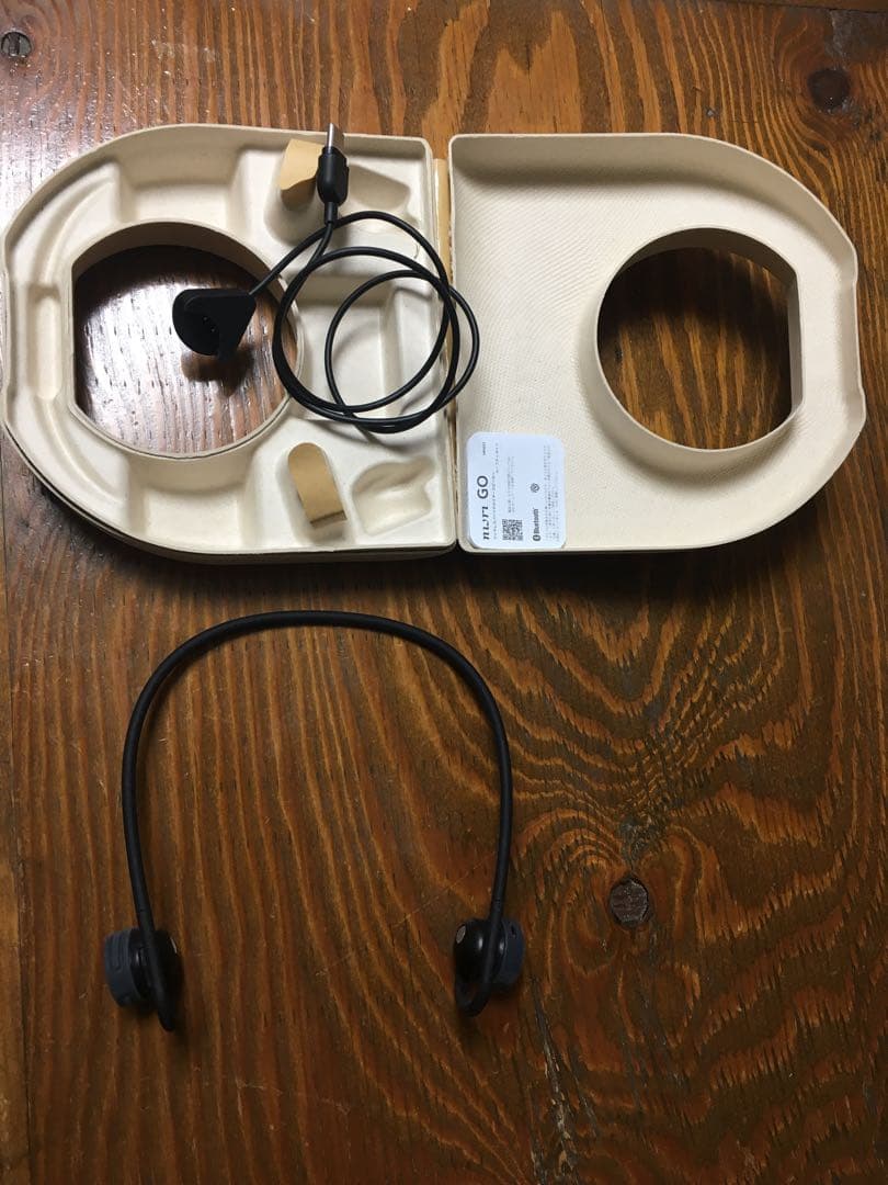 nwm Go MBN002KA NTT ワイヤレスイヤホン ブラック