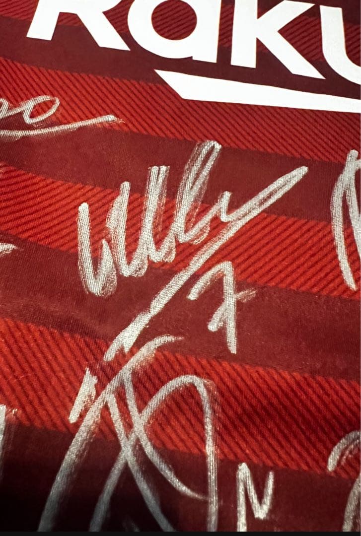 ヴィッセル神戸　2019年　直筆サインユニフォーム　新品未使用　タグ付