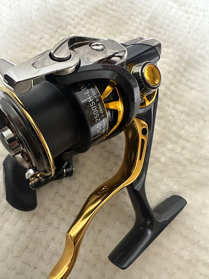 DAIWA ISO 2500SH-LBDリール