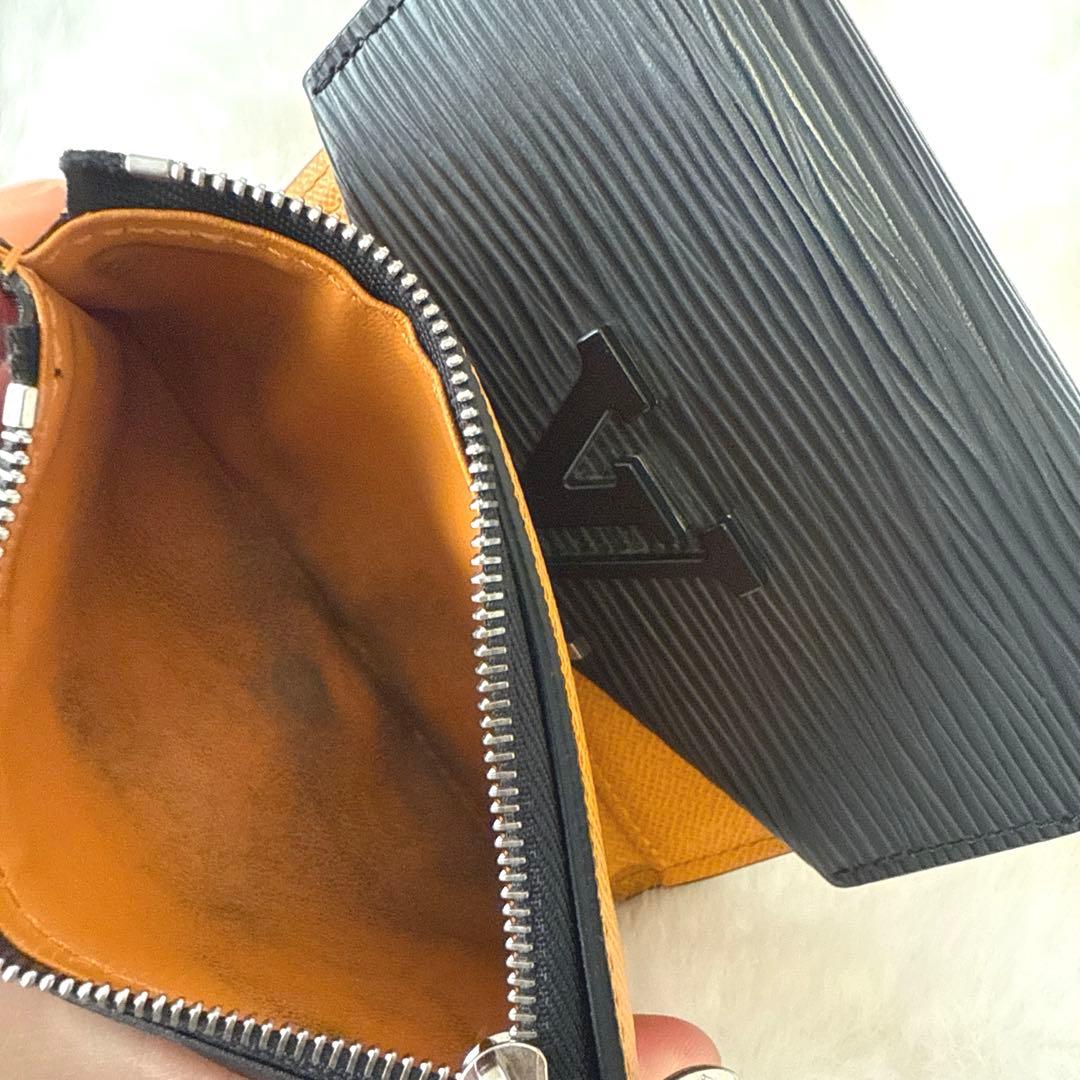 ルイヴィトン ポルトフォイユ ヴィクトリーヌ LV ロゴ3つ折り財布 エピ 黒