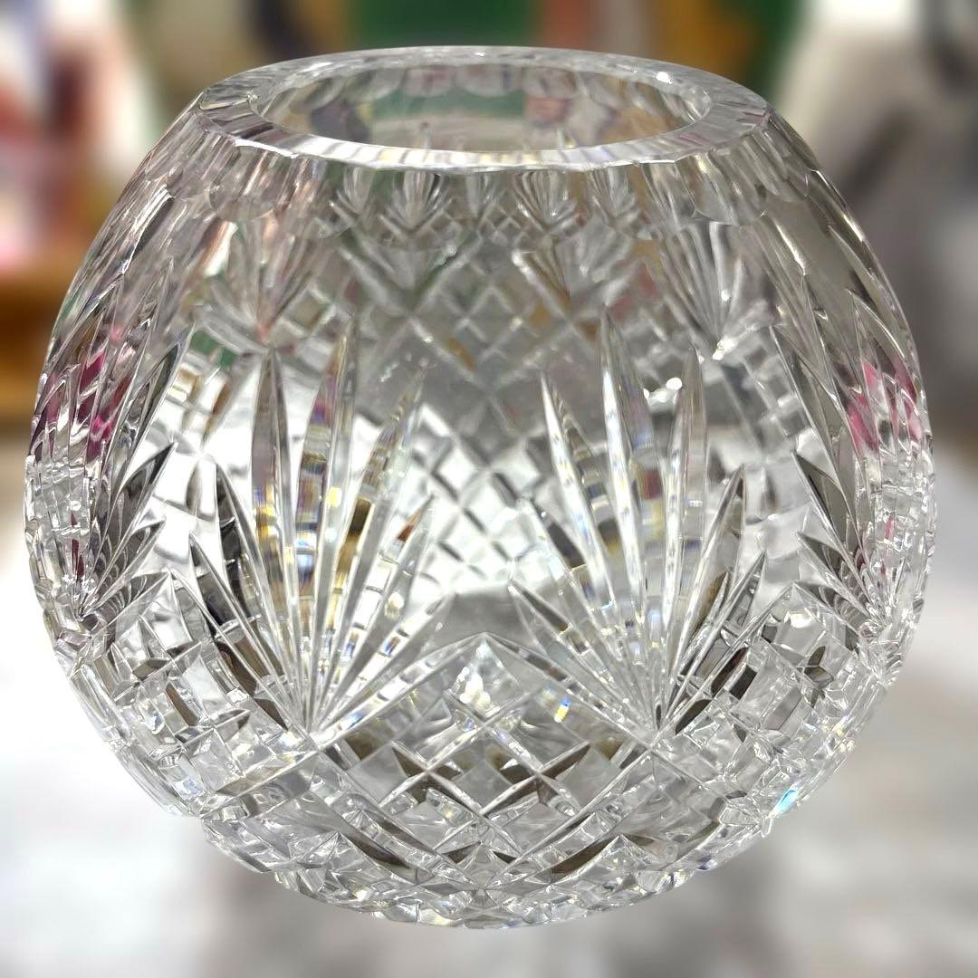 チェコ製 クリスタルガラス 花瓶 重厚 丸型 フラワーベース 高さ17cm
