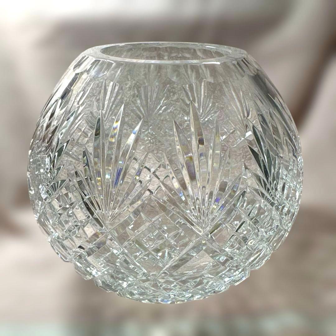 チェコ製 クリスタルガラス 花瓶 重厚 丸型 フラワーベース 高さ17cm