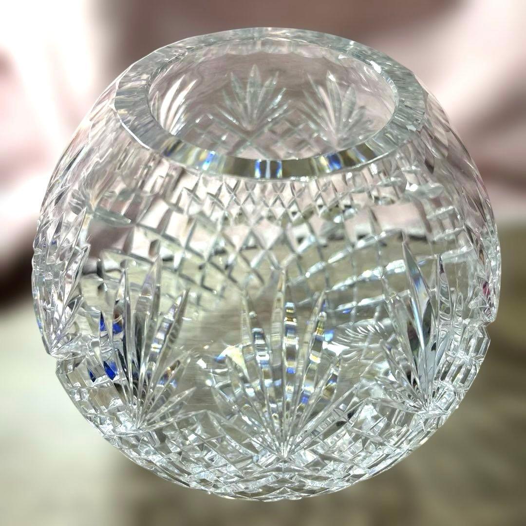 チェコ製 クリスタルガラス 花瓶 重厚 丸型 フラワーベース 高さ17cm